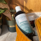 Un flacon de lotion micellaire nettoyante et démaquillante Aquacyane de la marque Teñzor