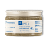 Sur un fond transparent, un pot de gommage pour le corps de la marque Passion Marine