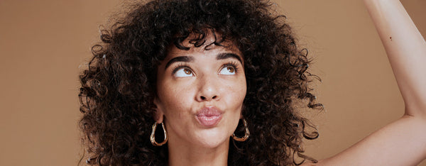 Comment prendre soin de ses cheveux bouclés ?