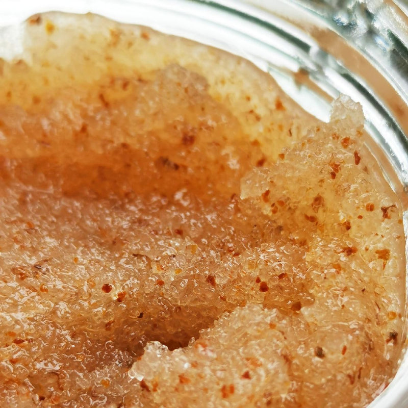 Image d'un gommage pour le corps à base de grains par la marque Endro Cosmétiques