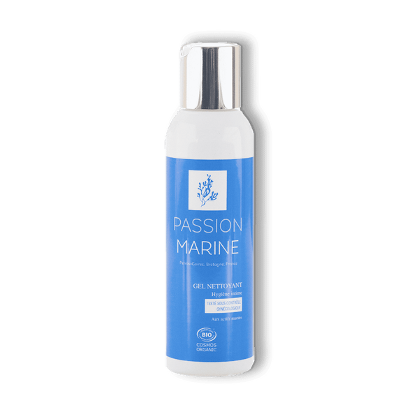 Un flacon de gel nettoyant hygiène intime de la marque Passion Marine