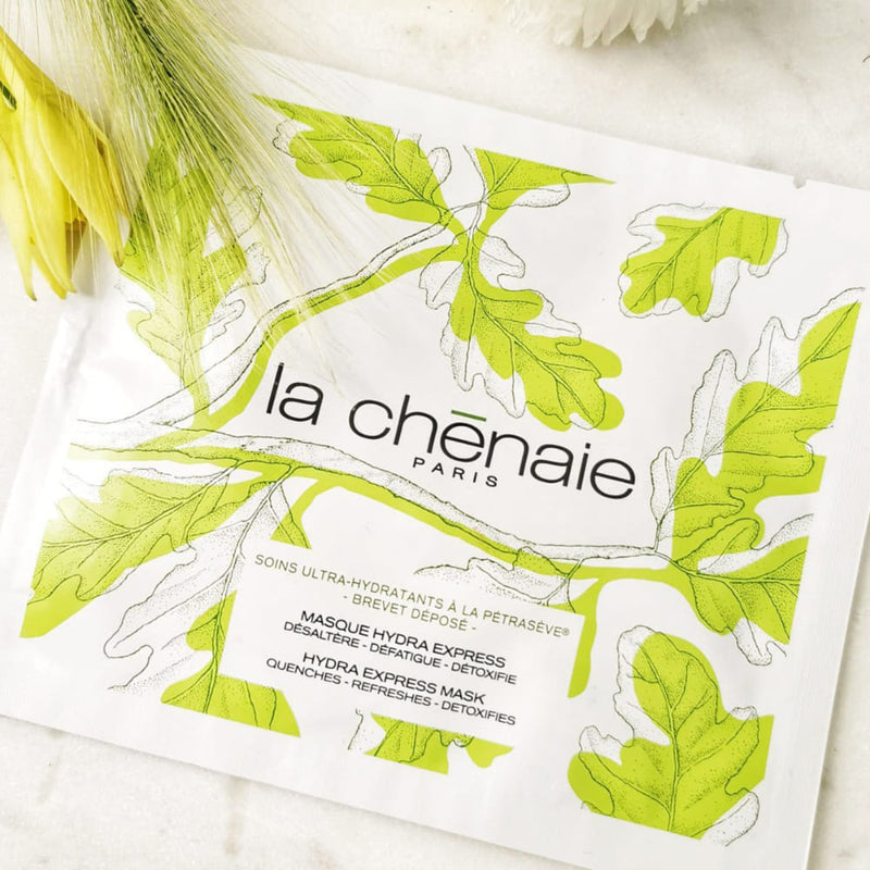 Masque en tissu hydra express de la marque La Chênaie, ultra hydratant à la pétrasève
